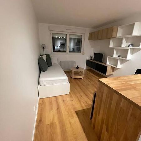 شقة Studio Meuble أميا المظهر الخارجي الصورة