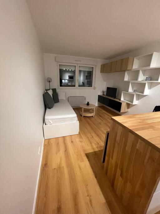 شقة Studio Meuble أميا المظهر الخارجي الصورة